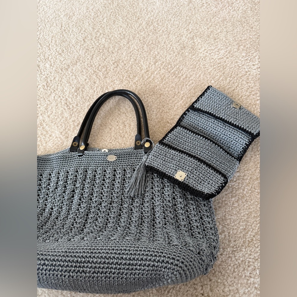 New Women’s Handmade Purse - Picture 2 of 9